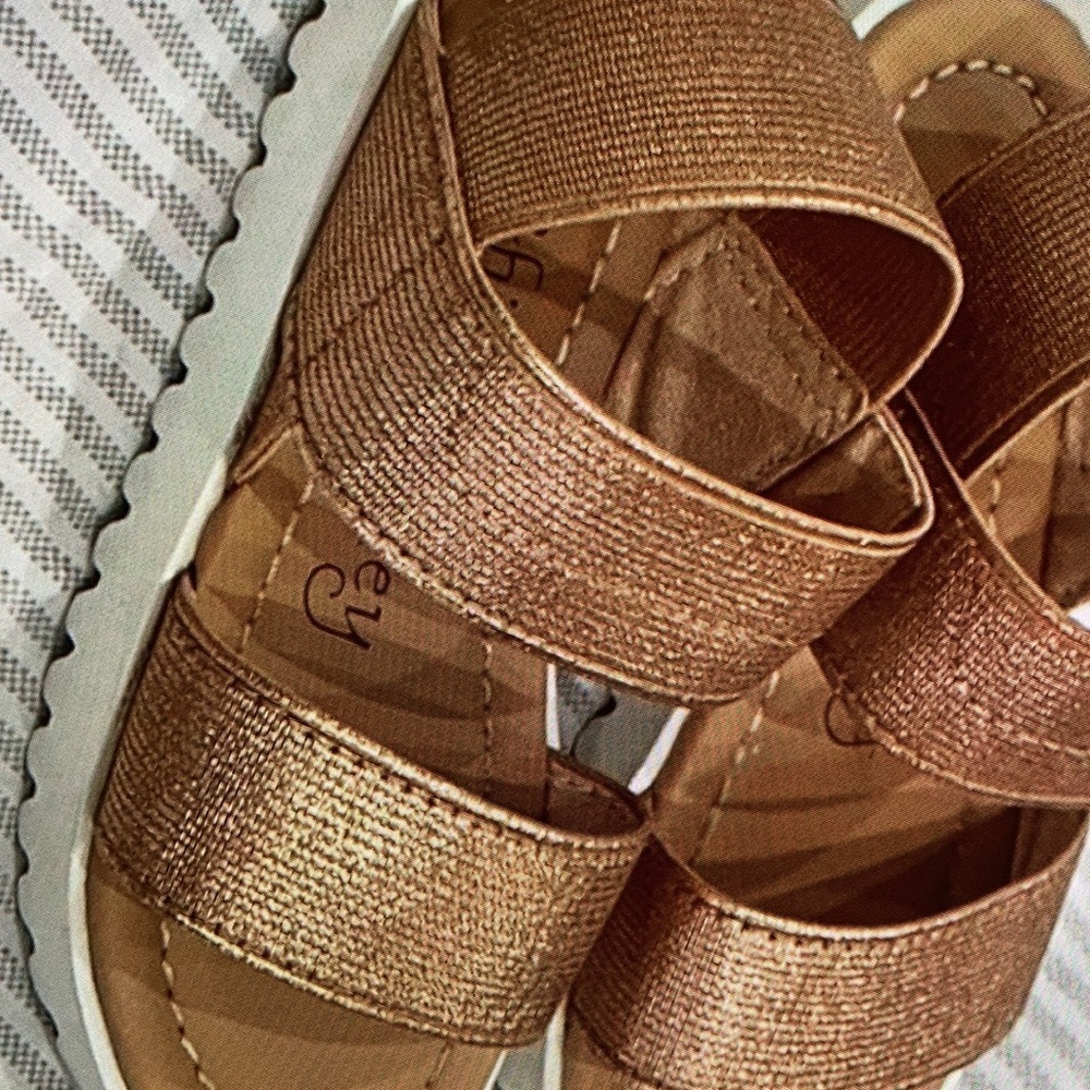Metallic shiny shoes